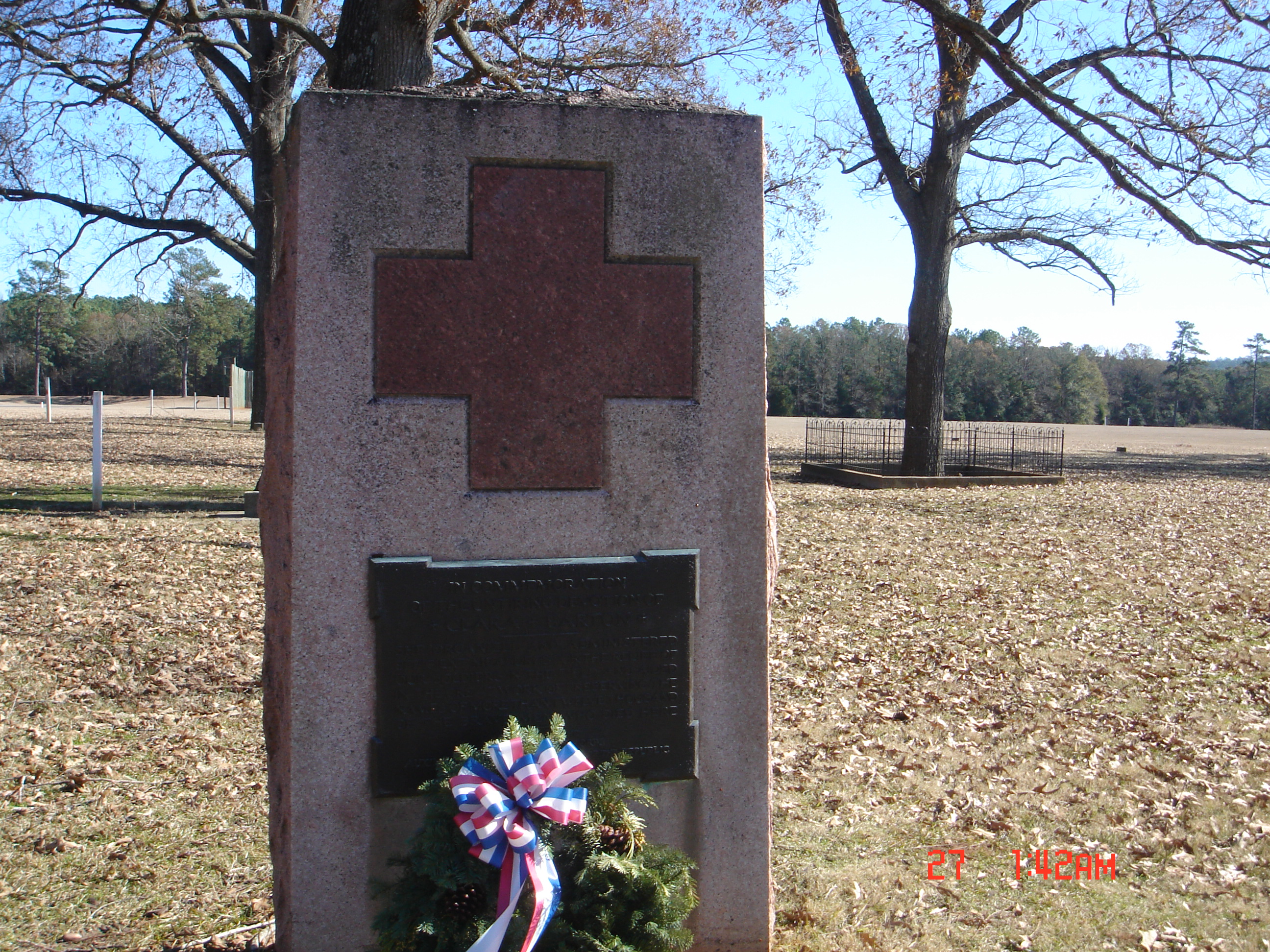 statue2.jpg